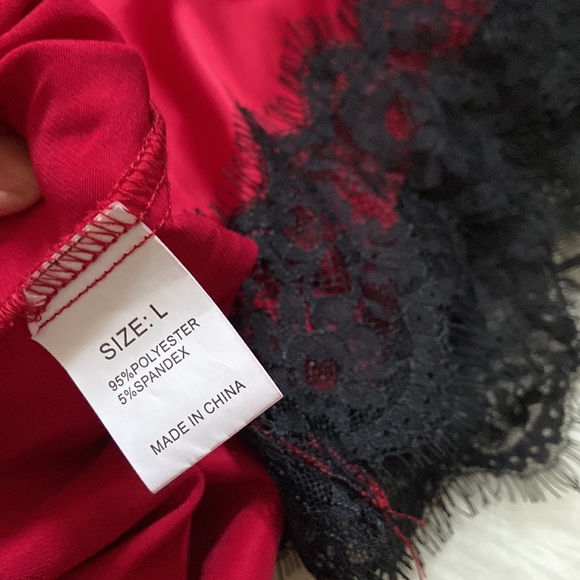 Sexy Christmas shortie pjs in size L - Picture 5 of 12